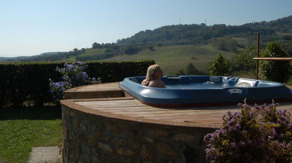 Agriturismo San Francesco Amalia And Anna Orciatico Екстериор снимка
